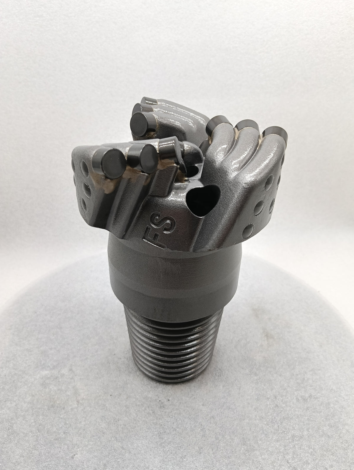 4-wing spiral concave PDC drill bit - image 1