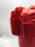 5-wing arc profile PDC drill bit - 红色5翼弧角PDC钻头刀翼特写图