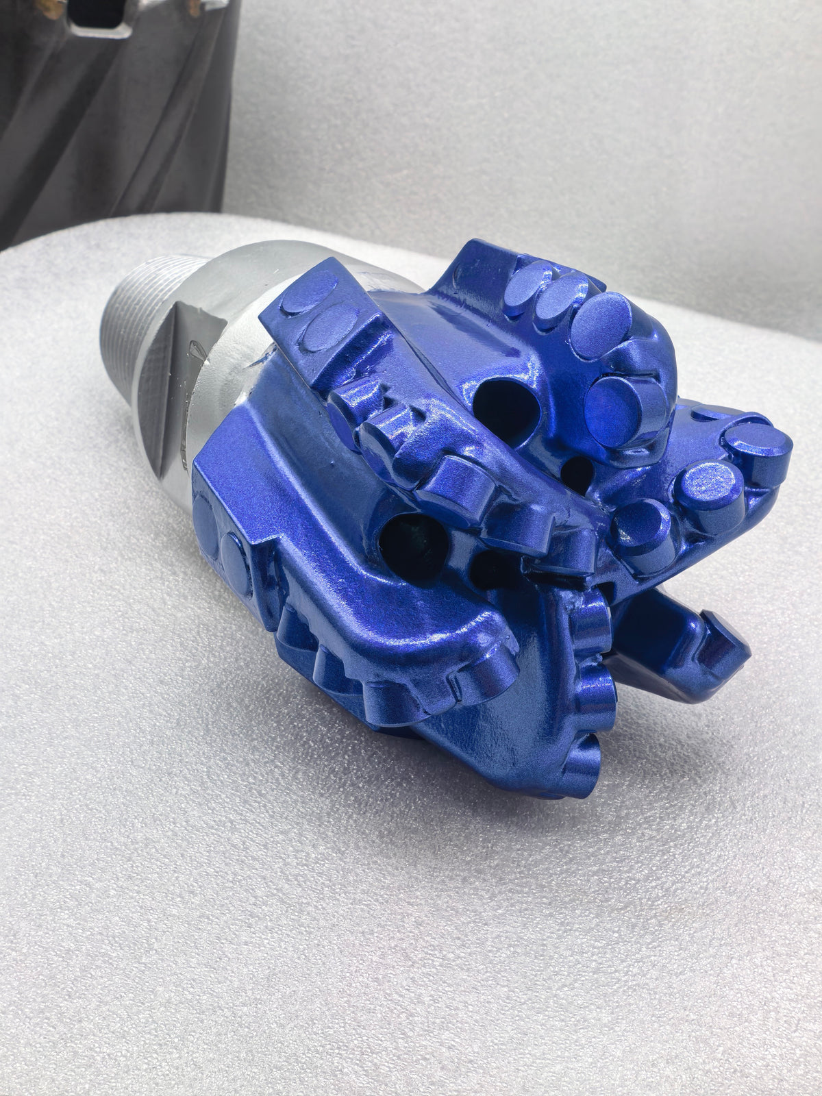 6-wing arc profile PDC drill bit - image 2